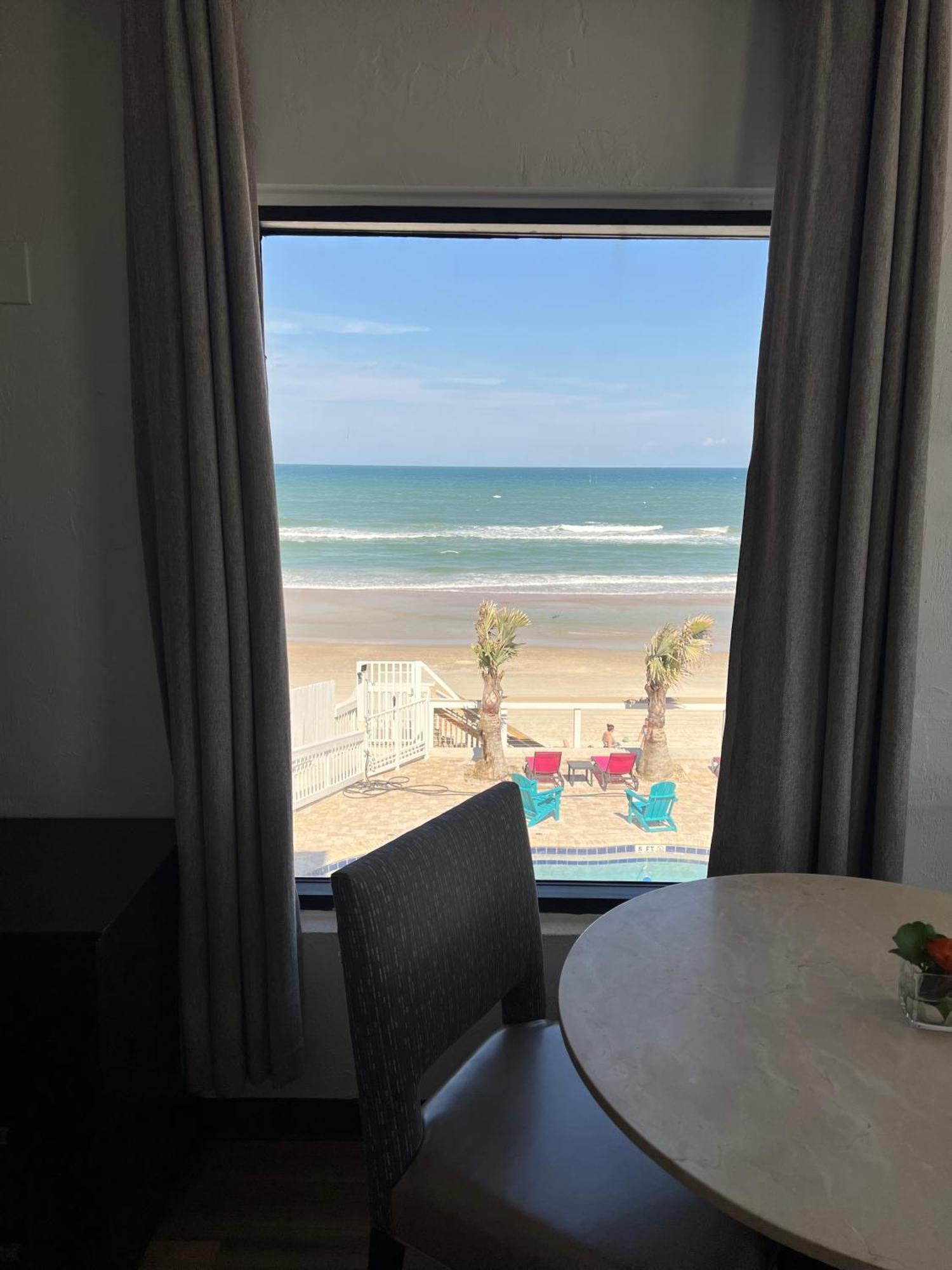 Flamingo Inn Beachfront - Παραλία Ντειτόνα Εξωτερικό φωτογραφία