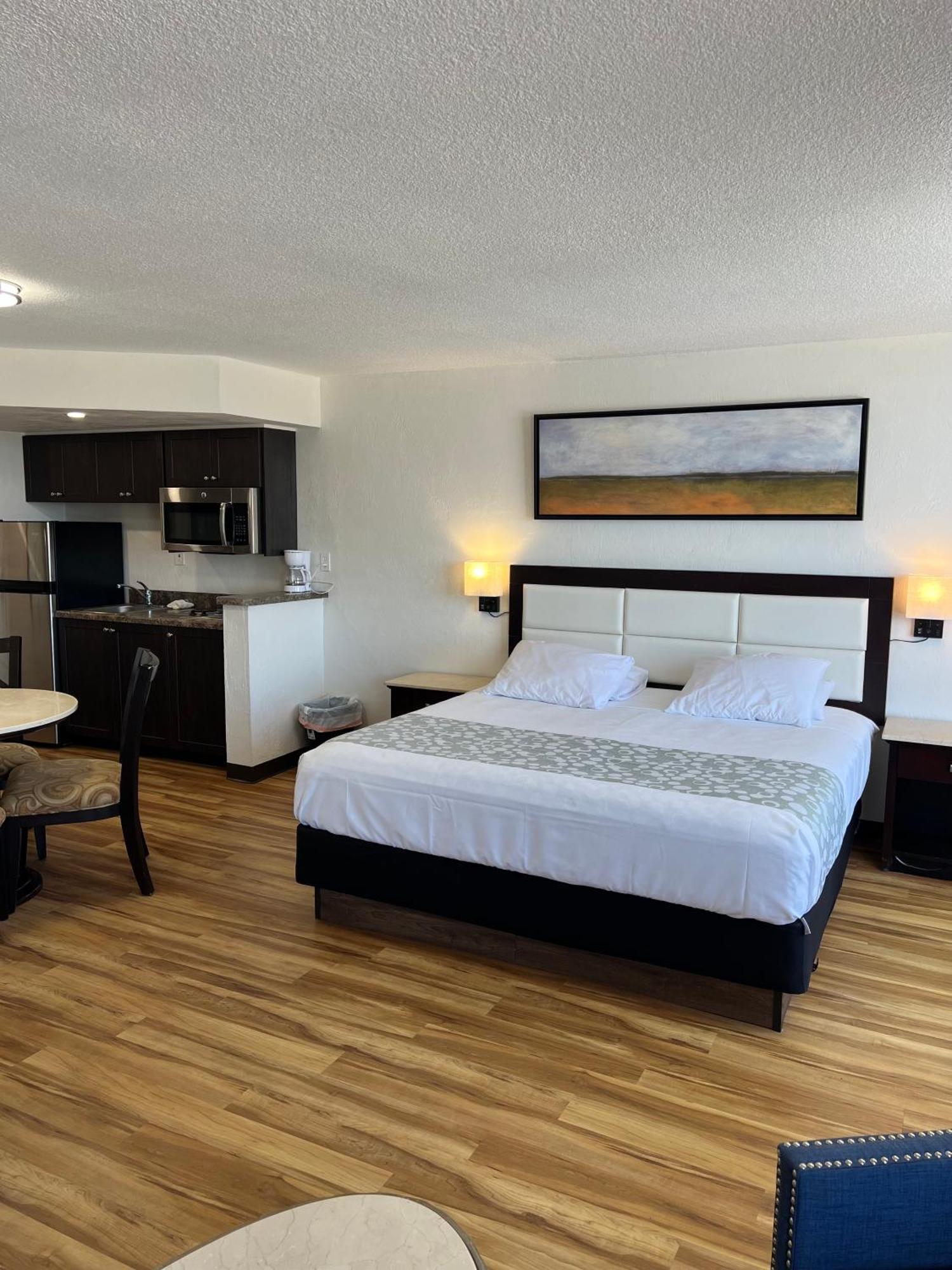 Flamingo Inn Beachfront - Παραλία Ντειτόνα Εξωτερικό φωτογραφία