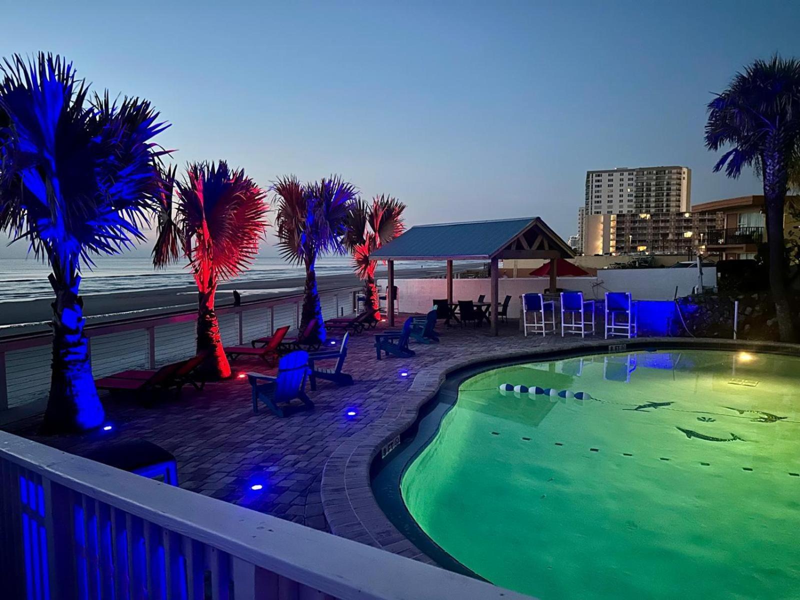 Flamingo Inn Beachfront - Παραλία Ντειτόνα Εξωτερικό φωτογραφία