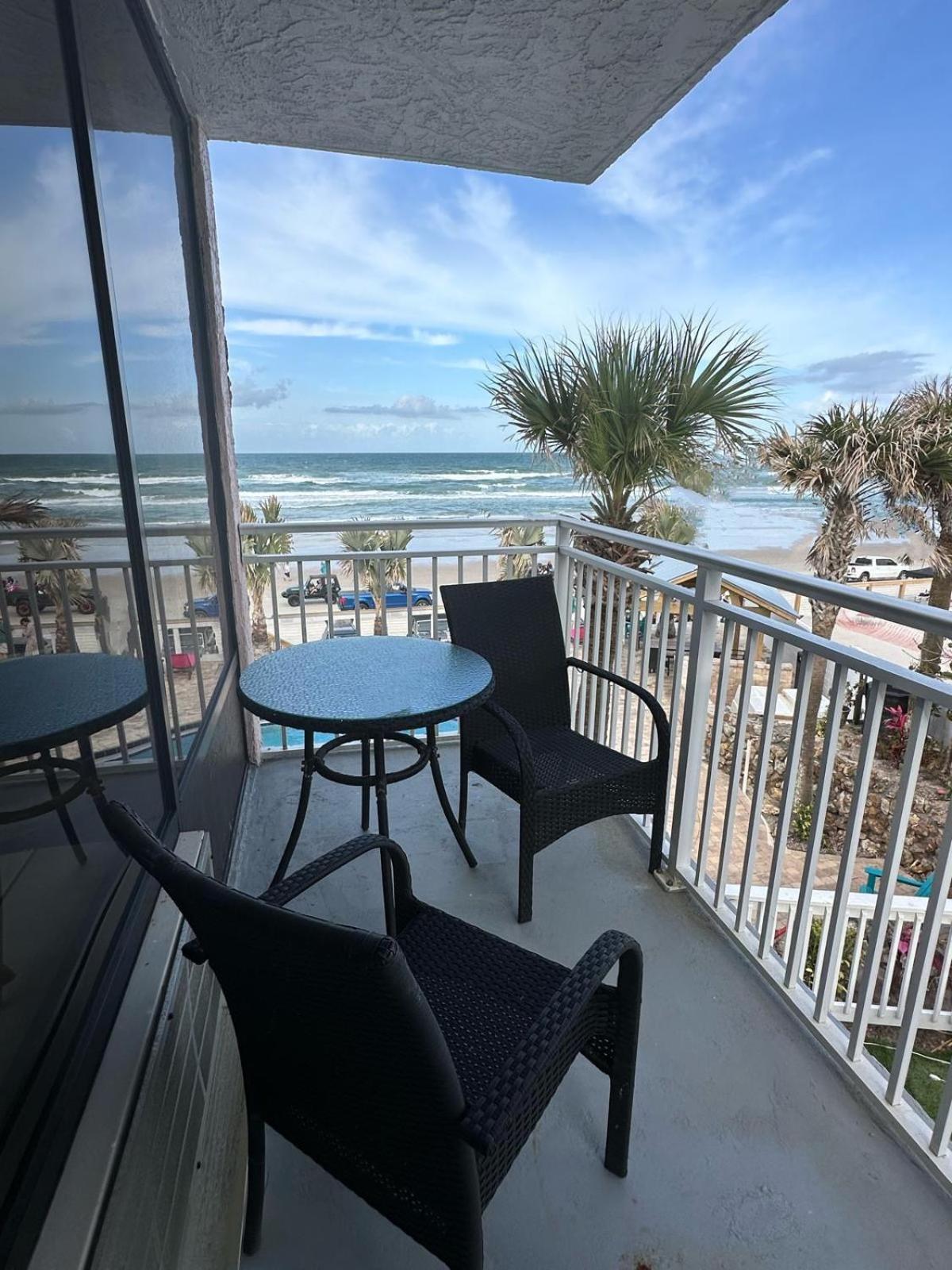 Flamingo Inn Beachfront - Παραλία Ντειτόνα Εξωτερικό φωτογραφία